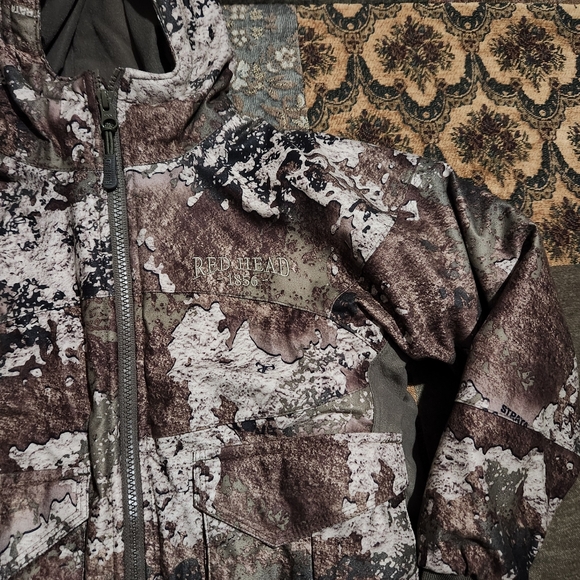 Camouflage Hooded Jacket with Pockets - Picture 3 of 5